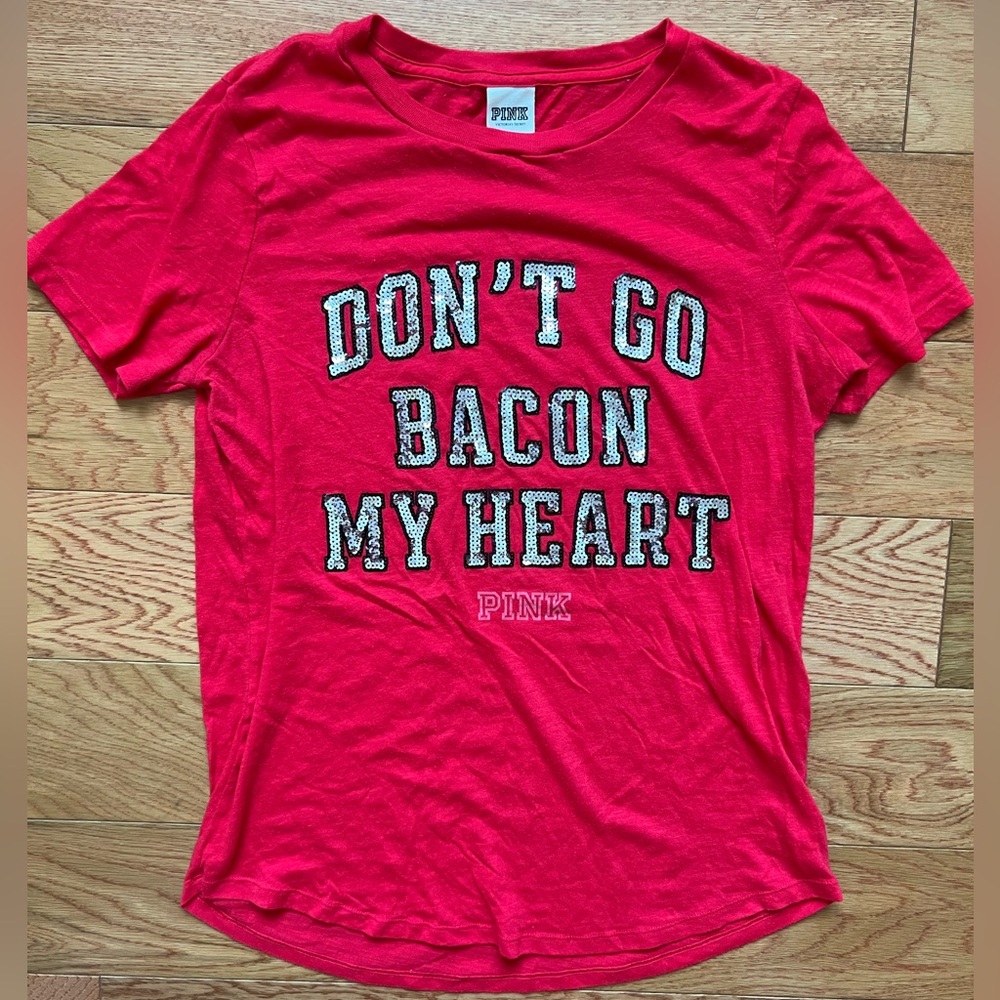 Victoria's Secret PINK Red sequin ‘don’t go bacon my heart’ graphic tee size m